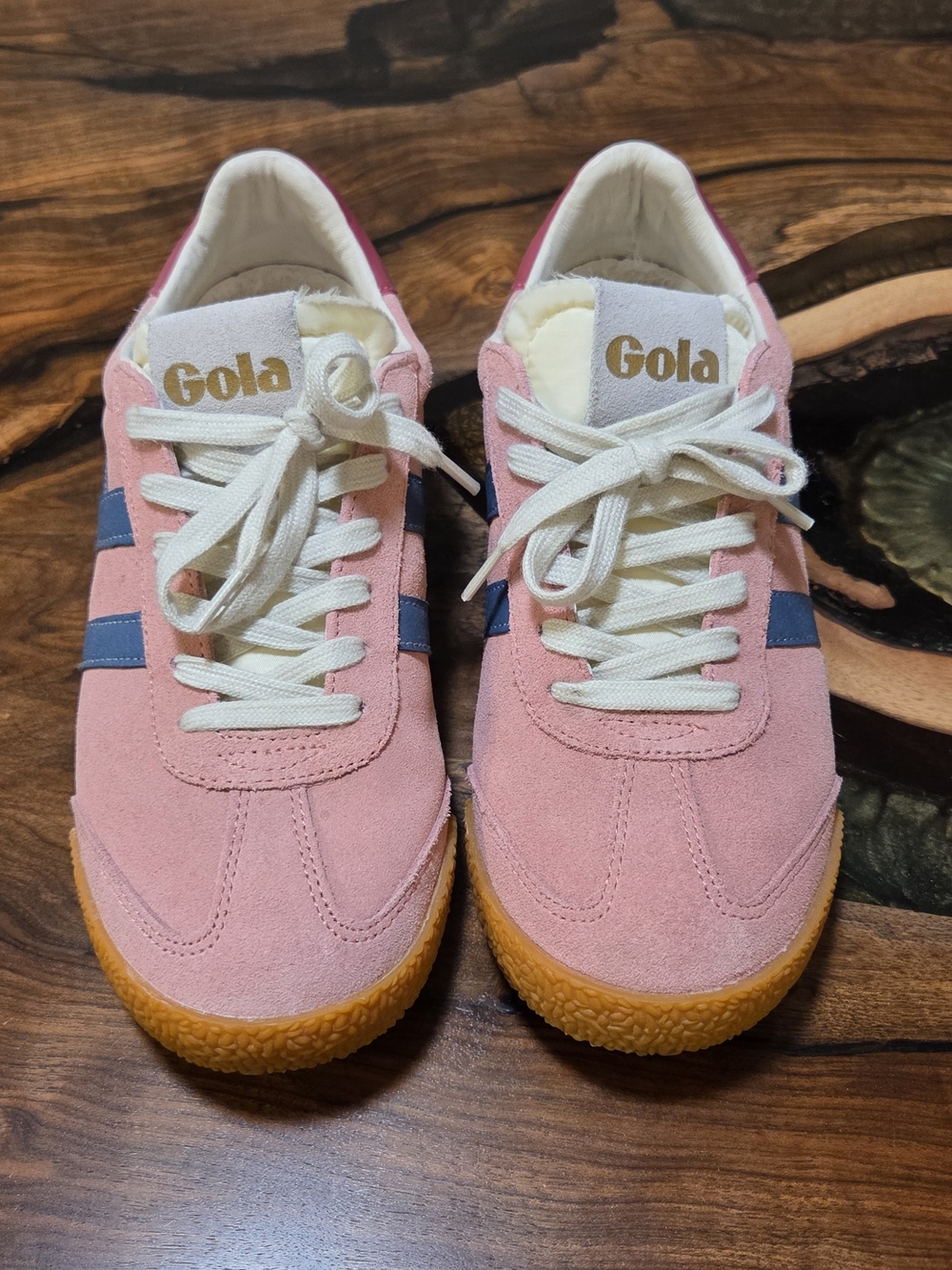Gola Size 7 Women's Pink Suede Sneakers with Navy